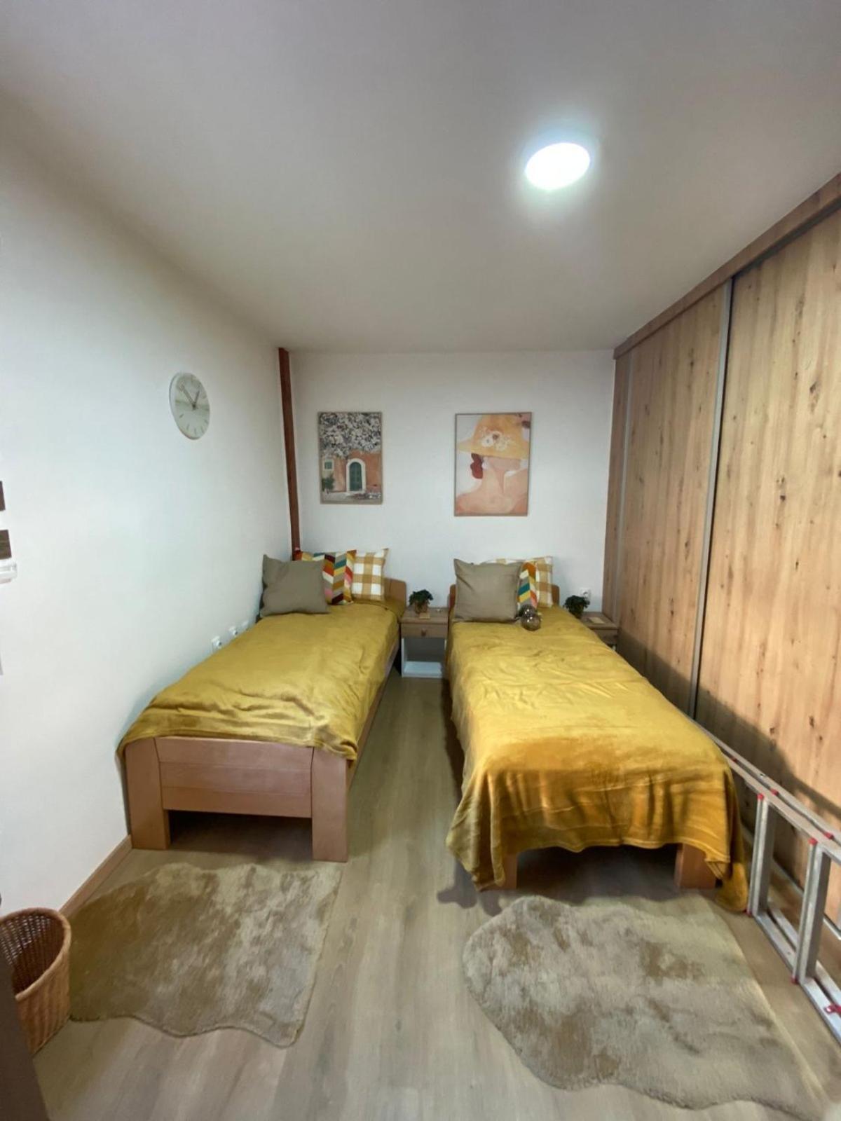 Kapetan-Misa Apartman Belgrád Kültér fotó